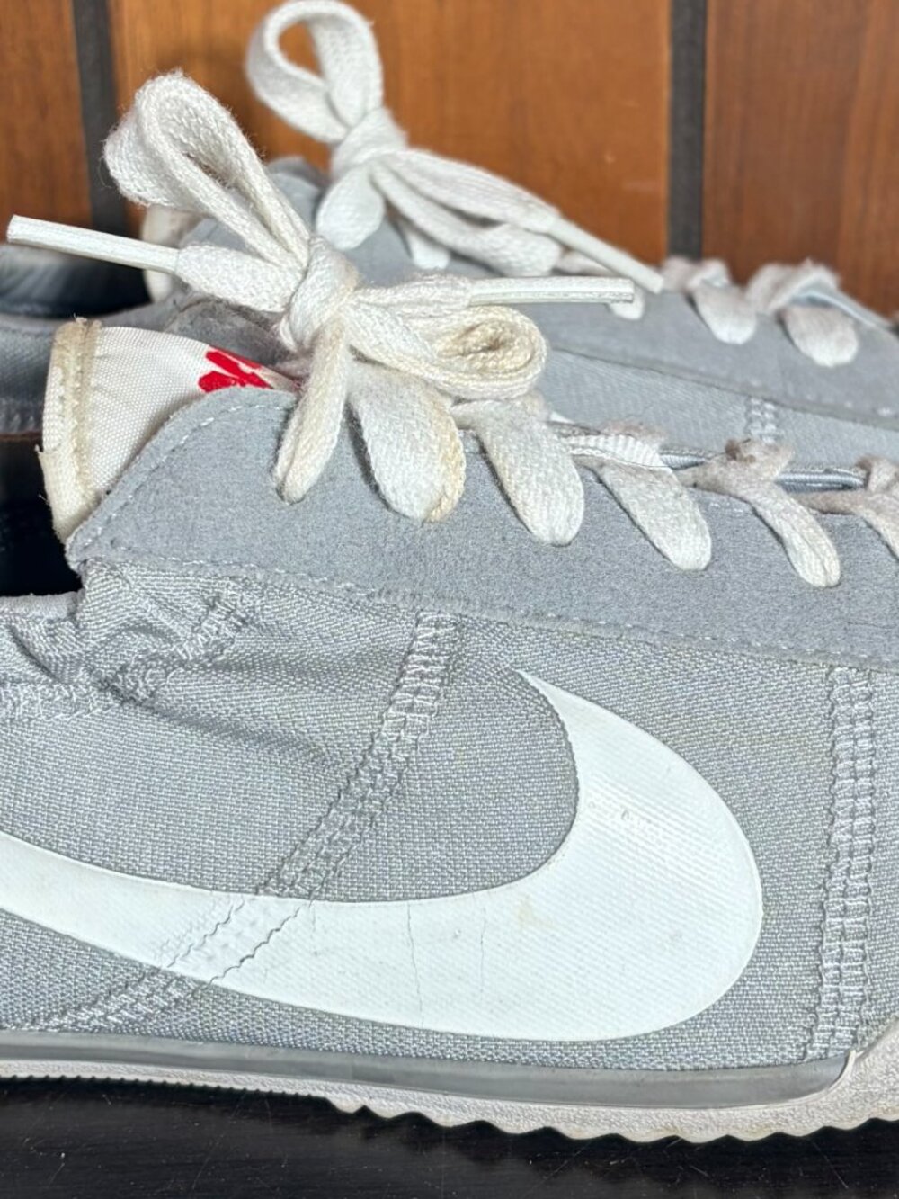 Nike Womens Tenkay Low Medium Grey/White Sz 11 - 429886-200 - Picture 2 of 10